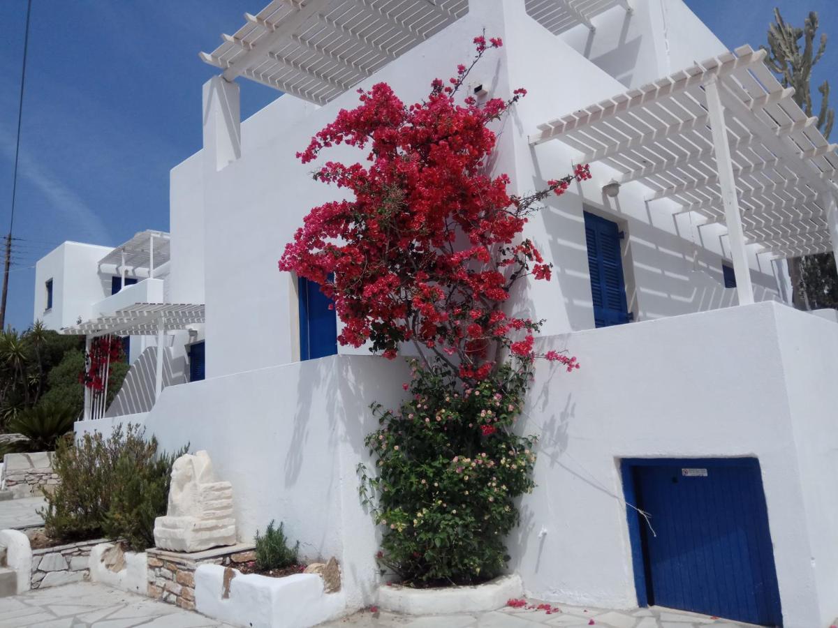 Nicos Studios & Apartments Logaras Exterior photo